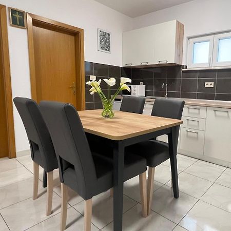 Apartman Krsticevic Меткович Экстерьер фото